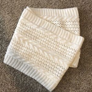 Knit Scarf, Great Condition